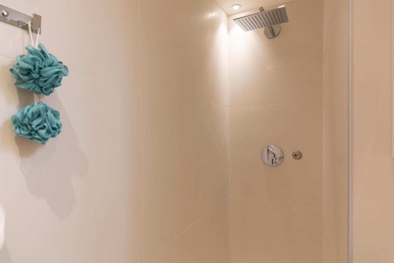 Appartement Domus Ticinese à Milan Extérieur photo