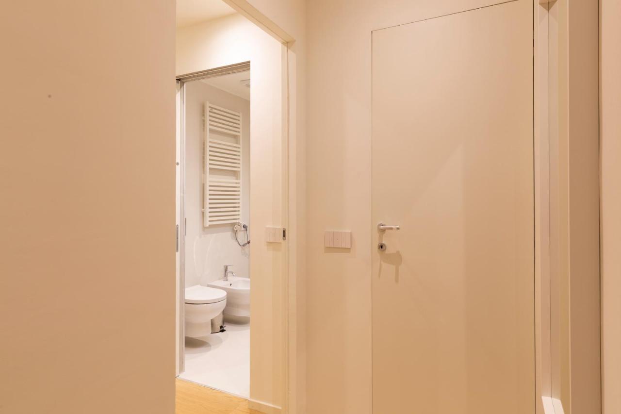 Appartement Domus Ticinese à Milan Extérieur photo