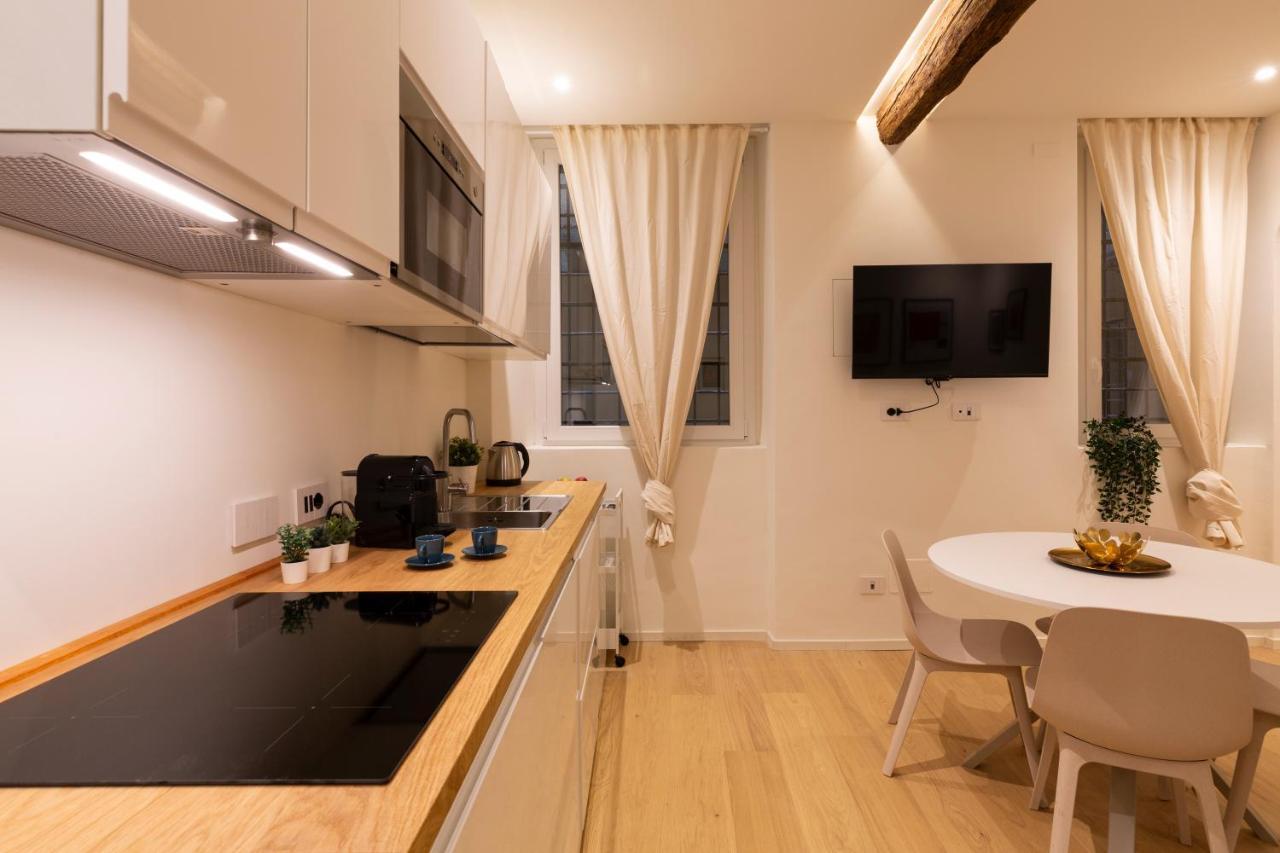 Appartement Domus Ticinese à Milan Extérieur photo